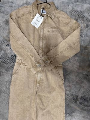 Новый Комбинезон Pull&Bear