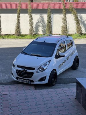 Spark navarotlari bilan sotiladi