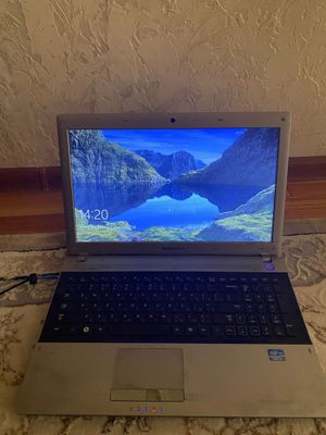 Noutbuk Samsung Desktop