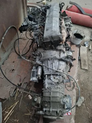 Автобус матор карпкаси билан