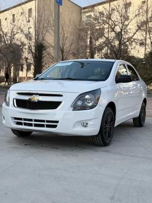 chevrolet cobalt minlight 2025