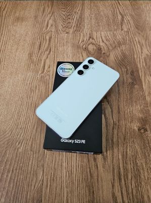 Срочно продаётся телефон Samsung S23 FE