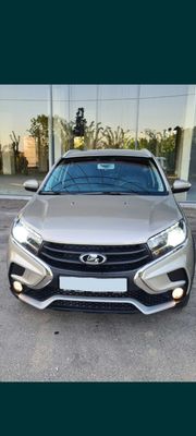 Продам автобобиль Lada X-RAY. В хорошем состоянии. Цена 9500$ торг.