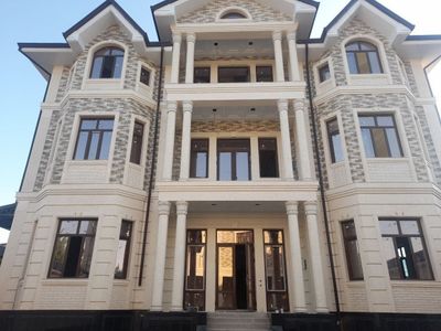 Fasad travertin xizmati