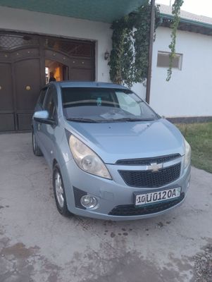 Chevrolet Spark. 2 - позиция.