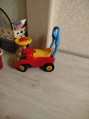детская машина игрушка