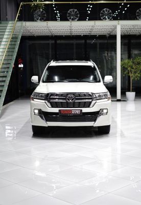 Toyota Land Cruiser 200