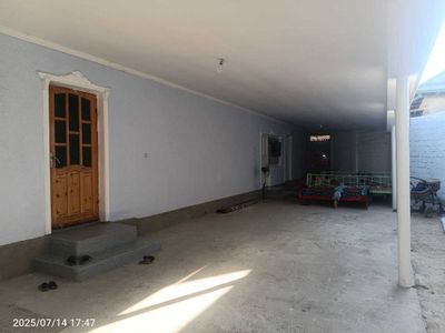 Uy srochna sotiladi