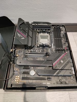 AMD Ryzen 5 9600X Box New