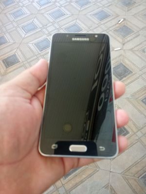 Samsung J5 2016 y Sotiladi