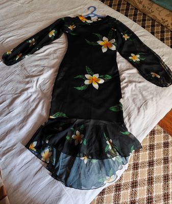 Oqshom libosi
