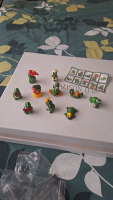 Ретро Игрушки киндера