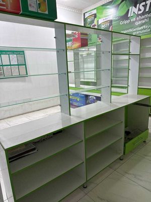 Savdo dókonlari uchun vitrina