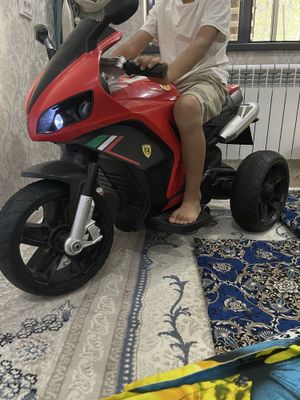 Скутер болалар учун 150$