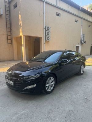 Продам Malibu xl