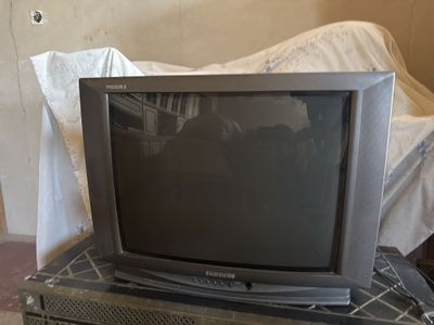 Телевизор Самсунг 2000 года