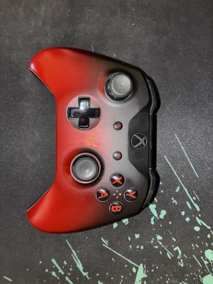 Xbox геймпад в хорошем состоянии