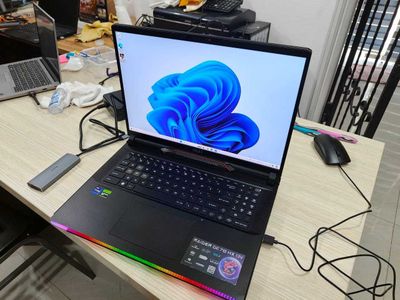 Продаётся MSI RAIDER GE78 HX 13V