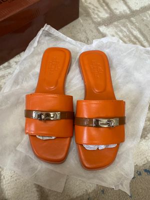 Hermes tapochka yengi 37 razmer ,185min dastaka
