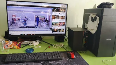 На стольный компьютер