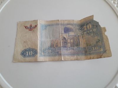 10 som holati yaxshi