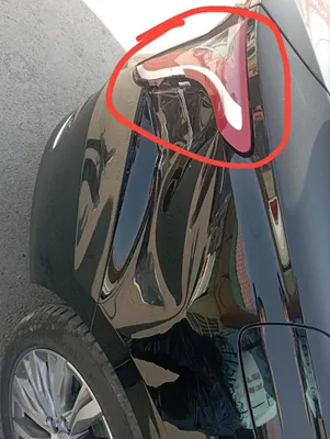 Внешняя задняя правая фара Hongqi Ekm5