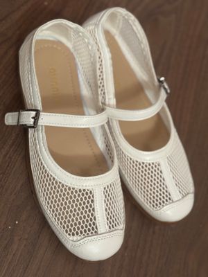 Women’s  shoes