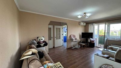 Фрунзиский Ойбек раддом 2-xona Yaxshi holatda ID: 1272