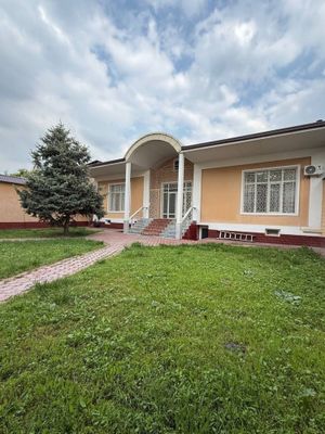 Продам Дом ор. Центр Луначарский