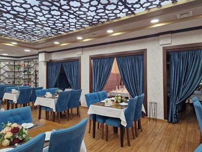 Гостиница посреди центра (Алайский)!
