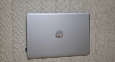 Noutbuk HP core i3