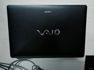 Продаётся ноутбук Sony VAIO VPC-E25J R