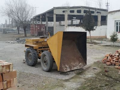 Traktor sotiladi kilosi 7000 so’mdan