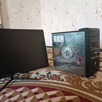 Kompyuter, x7 klaviatura,x7 Mishka, naushnik, monitor xtech 24,