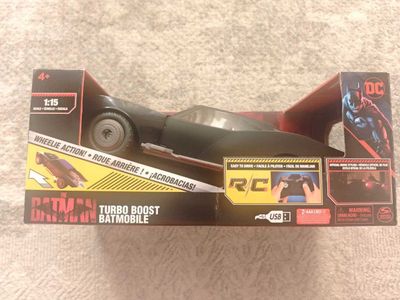Радиоуправляемая машина Batmobile (Turbo Boost)