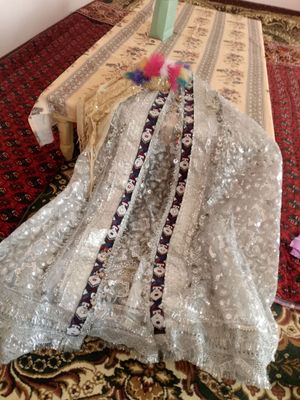 Ansambli sotiladi