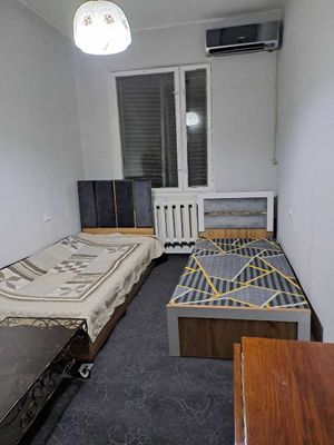 Юнусобод 11 да. МЕТРО"ЮНУСОБОД" олдида квартира бор. Студентларга.