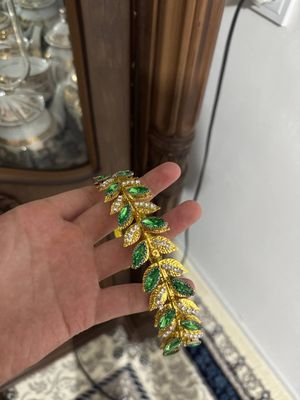 Barcha uchun bejirim abadoklar