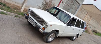 Vaz 2102 srochna sotiladi