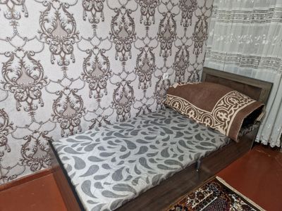 Односпальная кровать