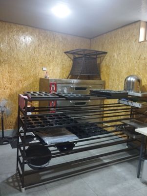 Чиланзар ор Шухрат 20м² 1этаж 2линия есть 380v. Газ Юр адреса парковка