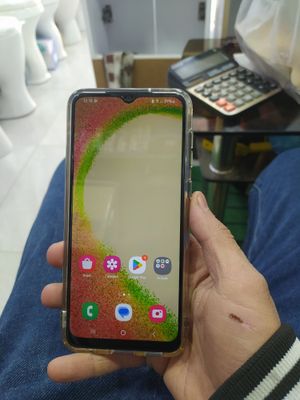 Samsung a04 sotiladi