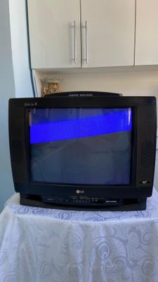 Televizor SOTILADI