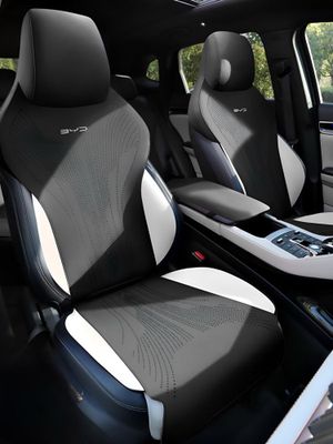 Авточехол BYD, качественный, легко моющий, красивый и стильный.