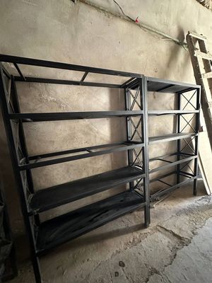 Продаются Стелажи 8шт с калесиками и без