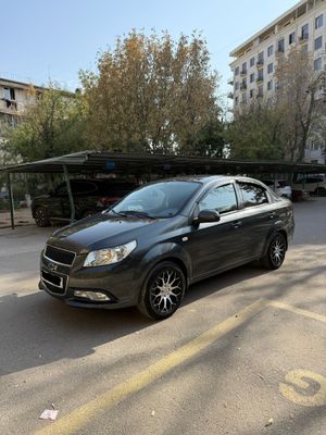 Продается Нексия 3