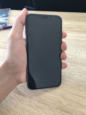 Iphone 11 sotiladi