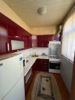Аренда 4 кизлага квартира М,Улугбек Ялангоч институт маданият шериклик