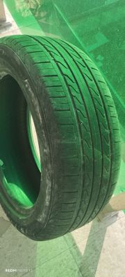 Балон 215/55 R17 - 3 штук,дона + 1 дона R18 балон