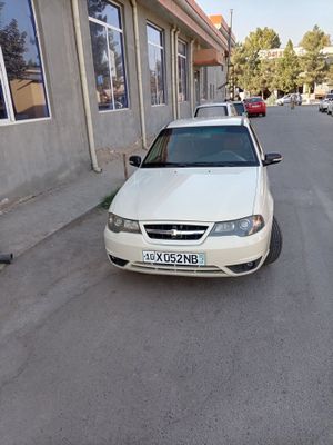 Srochni sotiladi